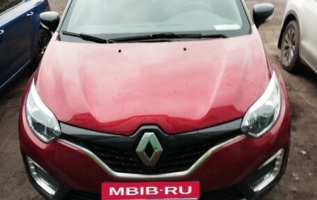 Renault Kaptur I рестайлинг, 2018 год, 1 000 000 рублей, 2 фотография