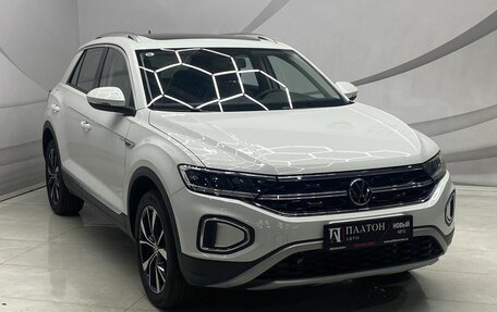 Volkswagen T-Roc I, 2025 год, 3 049 000 рублей, 3 фотография