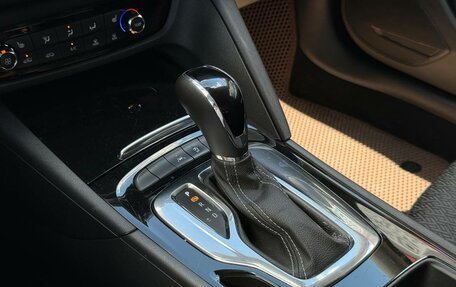 Opel Insignia II рестайлинг, 2019 год, 1 480 000 рублей, 20 фотография