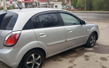 KIA Rio II, 2010 год, 555 000 рублей, 6 фотография
