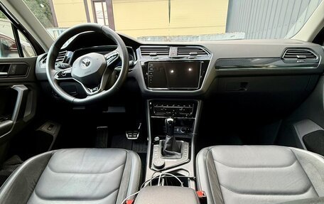 Volkswagen Tiguan II, 2021 год, 3 900 000 рублей, 10 фотография