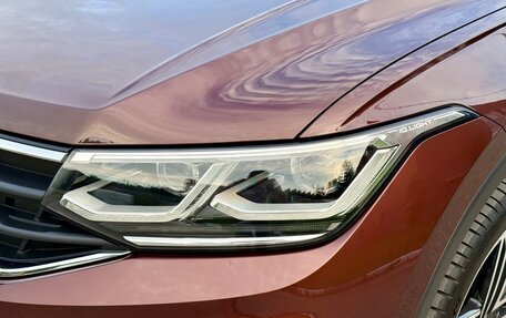 Volkswagen Tiguan II, 2021 год, 3 900 000 рублей, 6 фотография