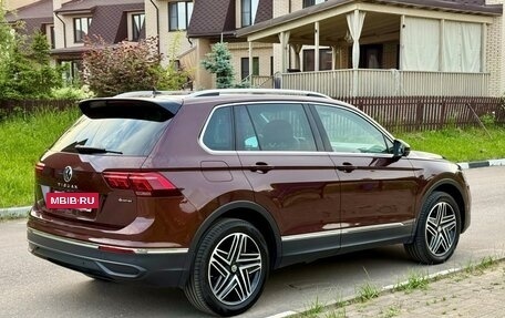 Volkswagen Tiguan II, 2021 год, 3 900 000 рублей, 4 фотография