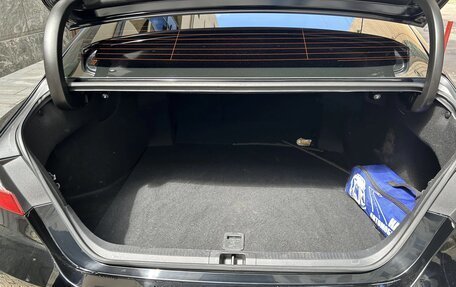 Toyota Camry, 2019 год, 2 400 000 рублей, 5 фотография