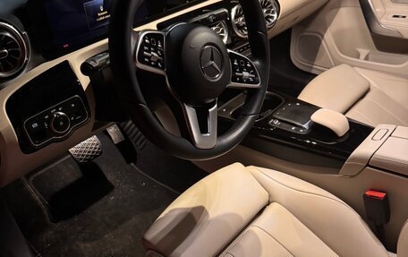 Mercedes-Benz A-Класс, 2021 год, 4 100 000 рублей, 2 фотография