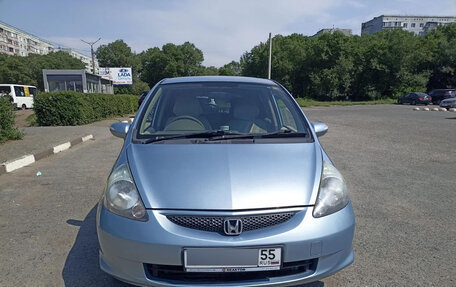 Honda Fit III, 2007 год, 560 000 рублей, 2 фотография