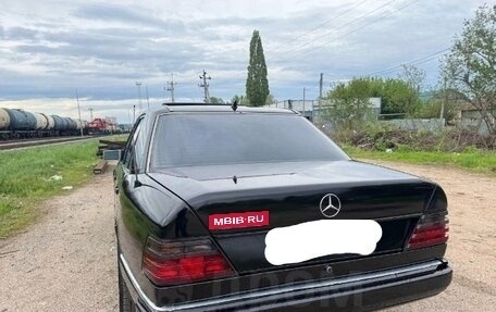 Mercedes-Benz E-Класс, 1992 год, 285 000 рублей, 6 фотография