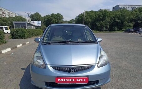 Honda Fit III, 2007 год, 560 000 рублей, 15 фотография