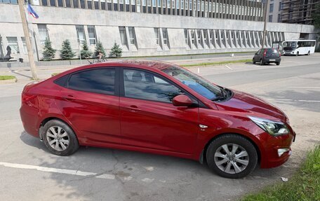 Hyundai Solaris II рестайлинг, 2016 год, 1 100 000 рублей, 3 фотография