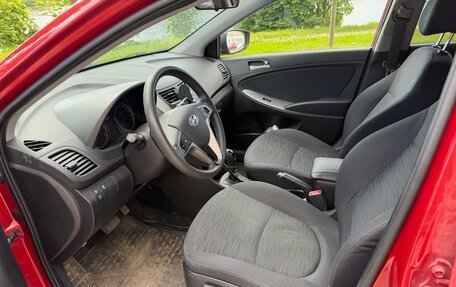 Hyundai Solaris II рестайлинг, 2016 год, 1 100 000 рублей, 6 фотография