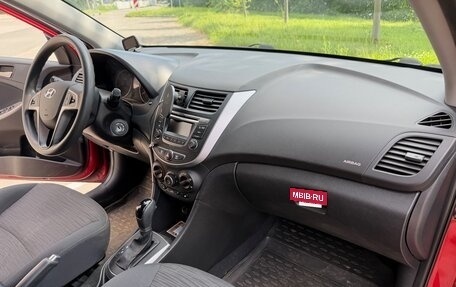Hyundai Solaris II рестайлинг, 2016 год, 1 100 000 рублей, 9 фотография
