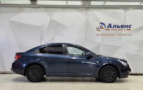 Chevrolet Cruze II, 2011 год, 570 000 рублей, 2 фотография