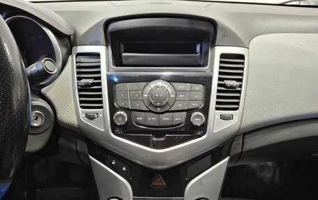Chevrolet Cruze II, 2011 год, 570 000 рублей, 13 фотография