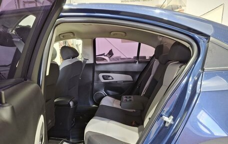 Chevrolet Cruze II, 2011 год, 570 000 рублей, 25 фотография