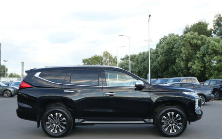 Mitsubishi Montero Sport, 2023 год, 4 290 000 рублей, 5 фотография