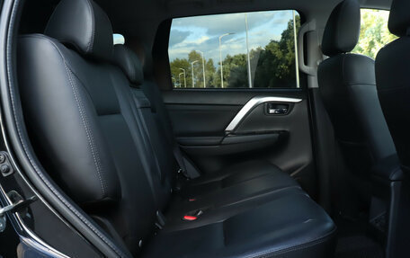 Mitsubishi Montero Sport, 2023 год, 4 290 000 рублей, 11 фотография