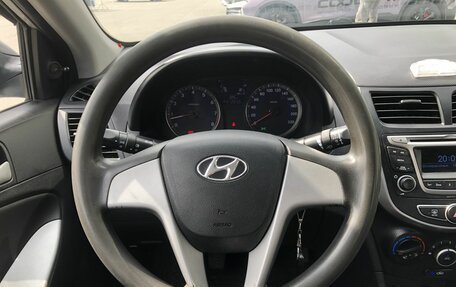 Hyundai Solaris II рестайлинг, 2013 год, 710 000 рублей, 12 фотография