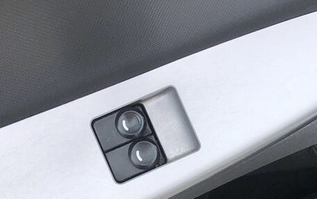 Hyundai Solaris II рестайлинг, 2013 год, 710 000 рублей, 13 фотография
