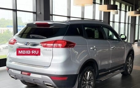 Geely Atlas I, 2021 год, 1 620 000 рублей, 4 фотография