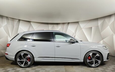 Audi Q7, 2023 год, 8 999 000 рублей, 6 фотография