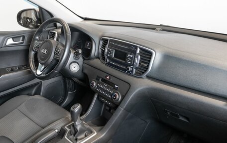 KIA Sportage IV рестайлинг, 2017 год, 2 075 400 рублей, 7 фотография