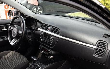 KIA Rio IV, 2018 год, 1 518 000 рублей, 8 фотография
