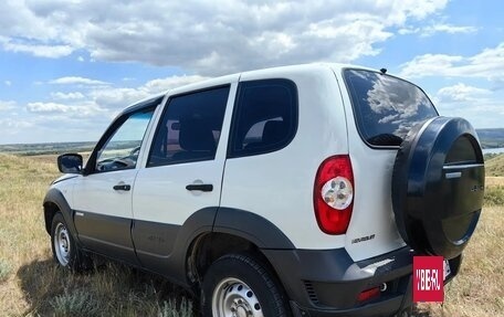 Chevrolet Niva I рестайлинг, 2014 год, 545 000 рублей, 3 фотография