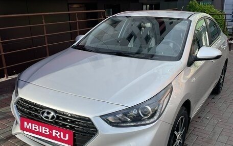 Hyundai Solaris II рестайлинг, 2019 год, 1 450 000 рублей, 2 фотография