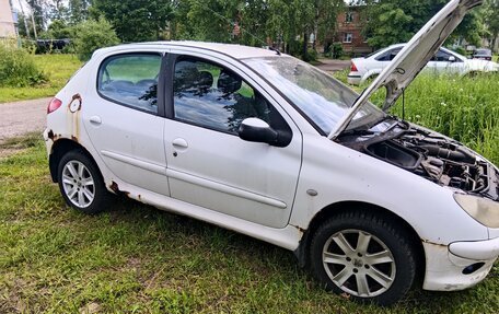 Peugeot 206, 2002 год, 105 000 рублей, 3 фотография