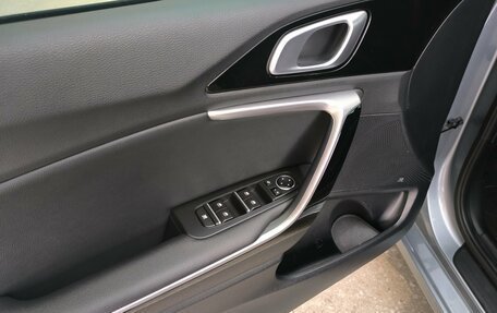 KIA cee'd III, 2021 год, 2 400 000 рублей, 13 фотография