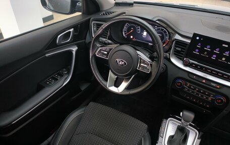 KIA cee'd III, 2021 год, 2 400 000 рублей, 17 фотография
