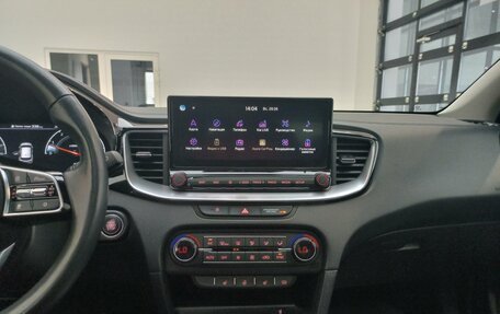 KIA cee'd III, 2021 год, 2 400 000 рублей, 23 фотография