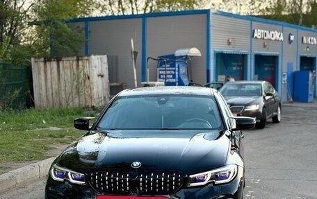 BMW 3 серия, 2019 год, 3 890 000 рублей, 3 фотография