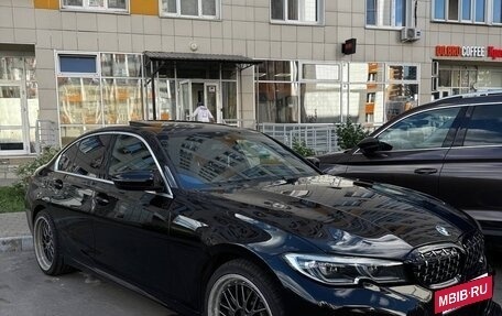 BMW 3 серия, 2019 год, 3 890 000 рублей, 13 фотография