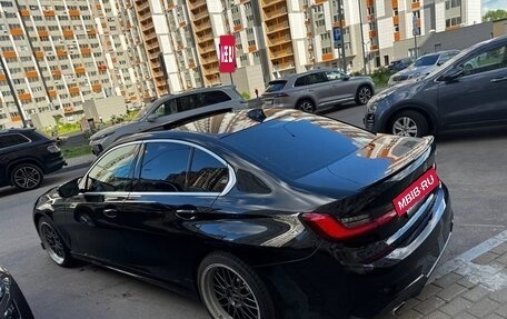 BMW 3 серия, 2019 год, 3 890 000 рублей, 11 фотография