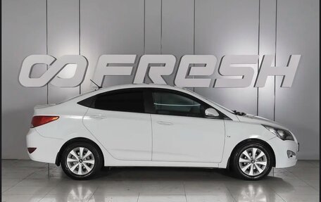 Hyundai Solaris II рестайлинг, 2016 год, 900 000 рублей, 3 фотография