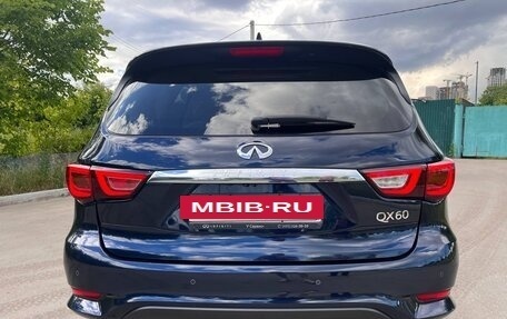 Infiniti QX60 I рестайлинг, 2018 год, 2 600 000 рублей, 6 фотография
