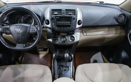Toyota RAV4, 2010 год, 1 299 000 рублей, 18 фотография