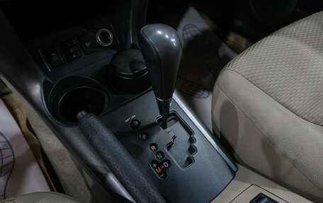 Toyota RAV4, 2010 год, 1 299 000 рублей, 26 фотография