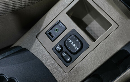 Toyota RAV4, 2010 год, 1 299 000 рублей, 27 фотография
