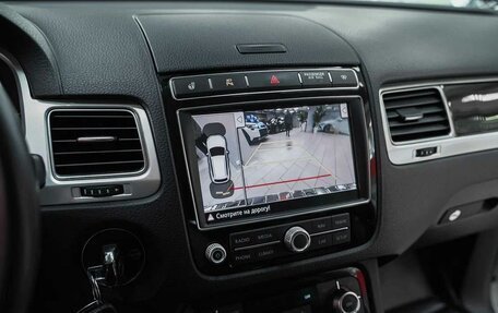 Volkswagen Touareg III, 2016 год, 2 490 000 рублей, 9 фотография