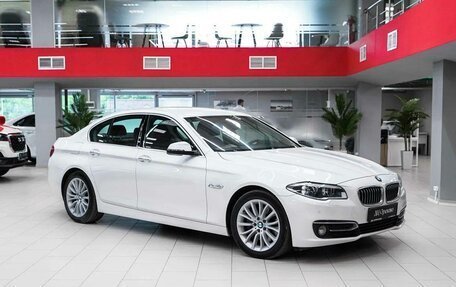 BMW 5 серия, 2016 год, 2 250 000 рублей, 3 фотография