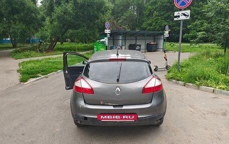 Renault Megane III, 2012 год, 250 000 рублей, 3 фотография