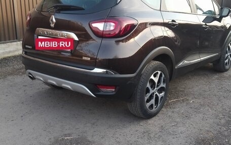 Renault Kaptur I рестайлинг, 2019 год, 1 550 000 рублей, 4 фотография