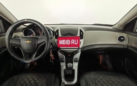Chevrolet Cruze II, 2013 год, 750 000 рублей, 10 фотография