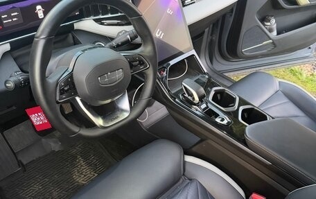 Geely Atlas, 2024 год, 3 000 000 рублей, 7 фотография