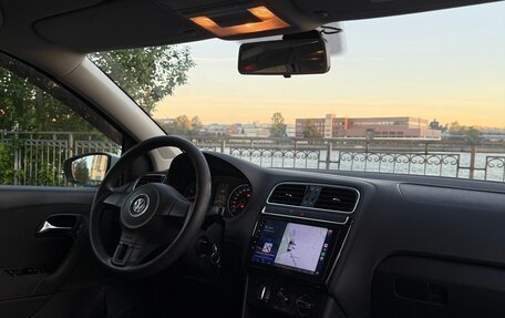 Volkswagen Polo VI (EU Market), 2011 год, 500 000 рублей, 13 фотография