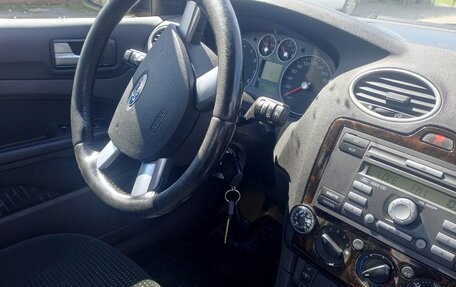 Ford Focus II рестайлинг, 2005 год, 319 000 рублей, 4 фотография