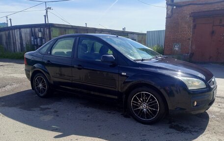 Ford Focus II рестайлинг, 2005 год, 319 000 рублей, 15 фотография
