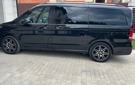 Mercedes-Benz V-Класс, 2019 год, 4 750 000 рублей, 6 фотография